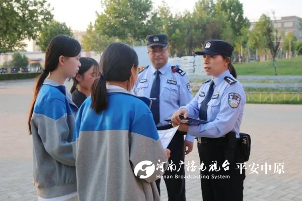 下载...jpg